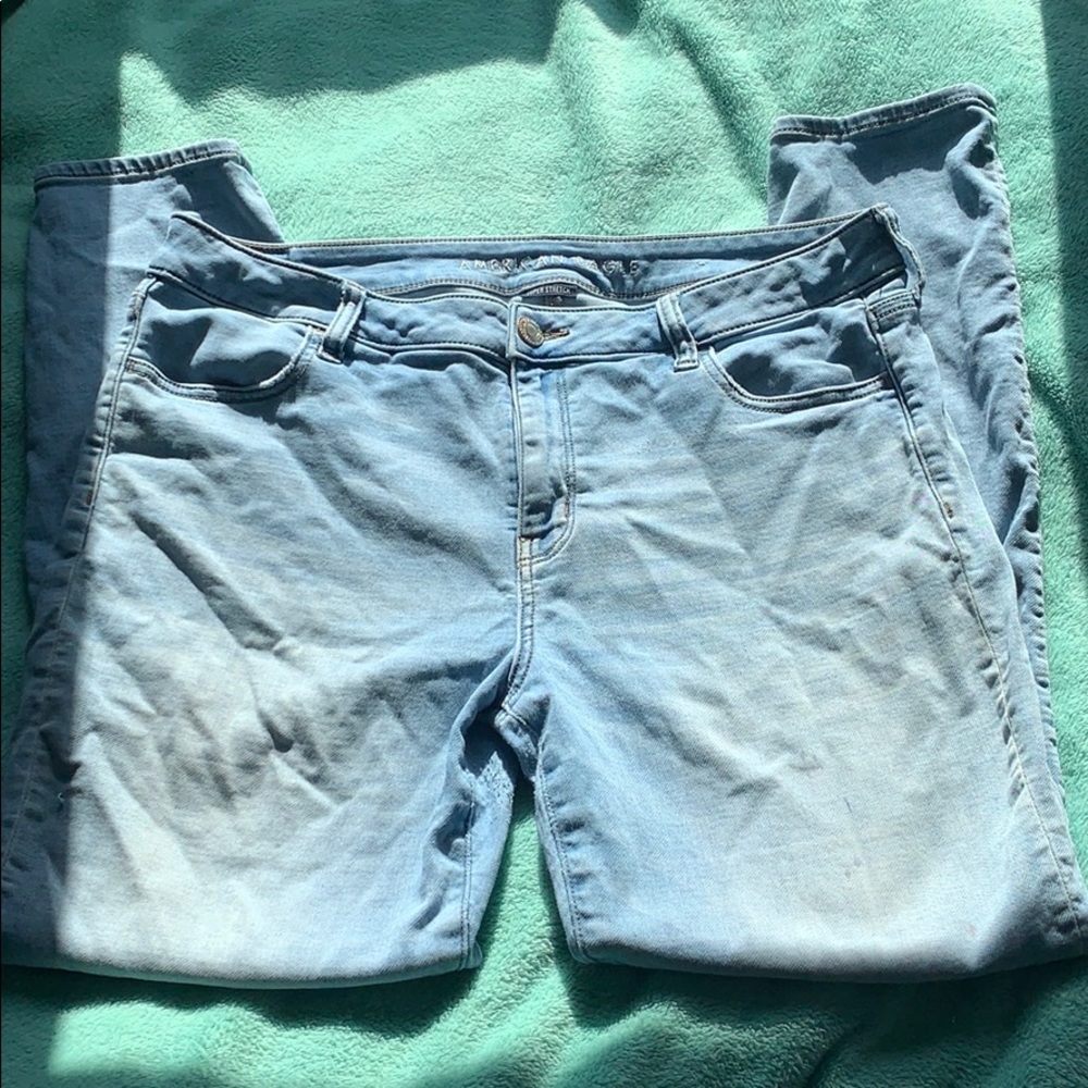 American Eagle Light Wash Jeggings Size 16